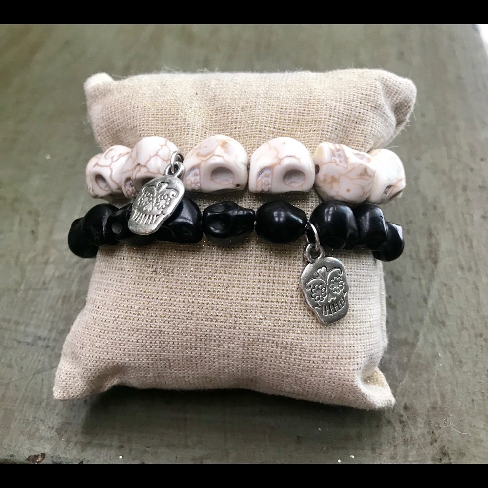 Skull Bracelet Set